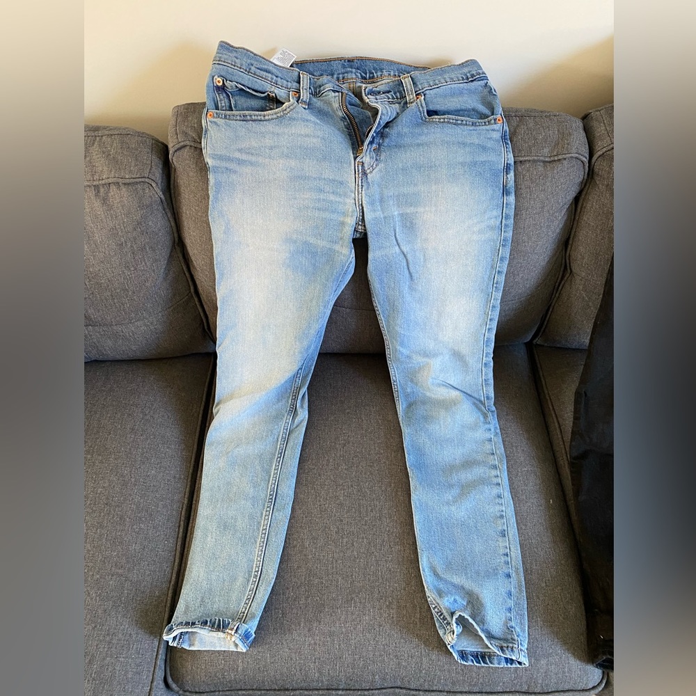 Levi’s 512 light in 31x32